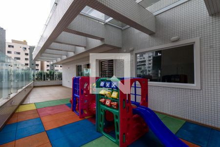 Apartamento para alugar com 167m², 3 quartos e 2 vagas Apartamento para alugar com 167m², 3 quartos e 2 vagasÁrea comum - playground