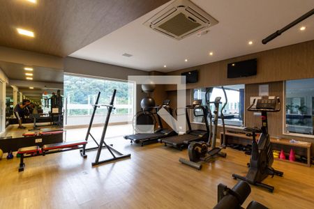 Apartamento para alugar com 167m², 3 quartos e 2 vagas Apartamento para alugar com 167m², 3 quartos e 2 vagasÁrea comum - academia