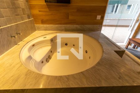 Apartamento para alugar com 167m², 3 quartos e 2 vagas Apartamento para alugar com 167m², 3 quartos e 2 vagasÁrea comum - hidromassagem