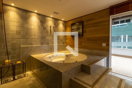 Apartamento para alugar com 167m², 3 quartos e 2 vagas Apartamento para alugar com 167m², 3 quartos e 2 vagasÁrea comum - hidromassagem