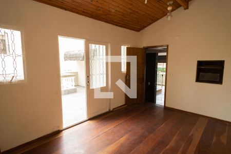 Casa à venda com 300m², 6 quartos e 5 vagasQuarto 