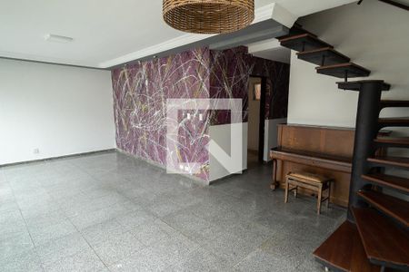 Casa à venda com 300m², 6 quartos e 5 vagasÁrea de Lazer