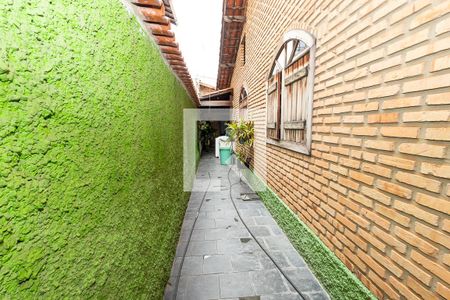 Casa para alugar com 440m², 4 quartos e 8 vagasÁrea de serviço