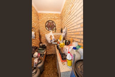 Casa para alugar com 440m², 4 quartos e 8 vagasDespensa