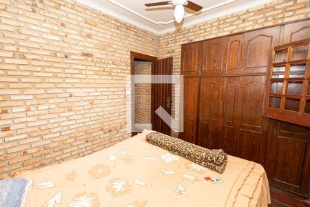 Casa para alugar com 440m², 4 quartos e 8 vagasQuarto 1 / suíte