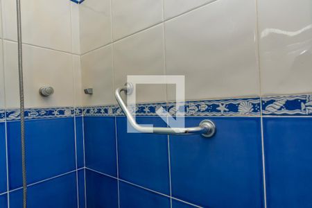 Apartamento para alugar com 165m², 3 quartos e 1 vagaDetalhe Banheiro Corredor