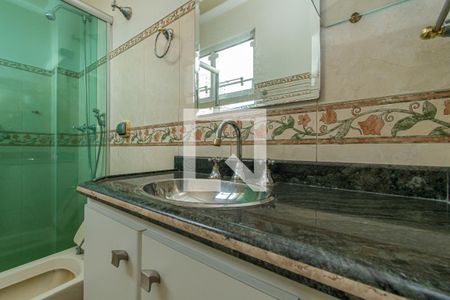 Banheiro da Suíte de apartamento para alugar com 3 quartos, 165m² em Cambuí, Campinas