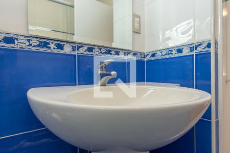 Apartamento para alugar com 165m², 3 quartos e 1 vagaDetalhe Banheiro Corredor