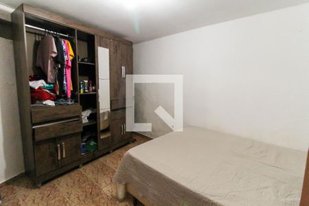 Casa à venda com 240m², 3 quartos e sem vaga Casa à venda com 240m², 3 quartos e sem vagaQuarto casa 2