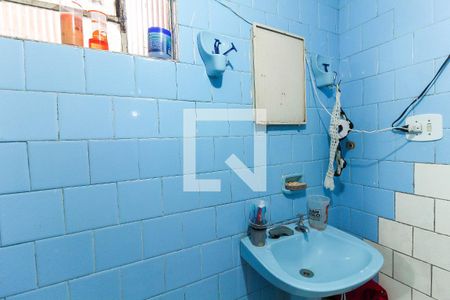 Casa à venda com 240m², 3 quartos e sem vaga Casa à venda com 240m², 3 quartos e sem vagaBanheiro da casa 2