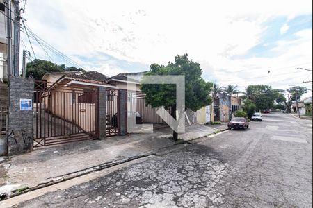 Casa para alugar com 40m², 1 quarto e sem vaga Casa para alugar com 40m², 1 quarto e sem vagaFachada