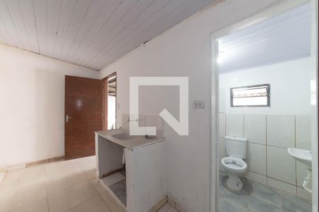 Cozinha de casa para alugar com 1 quarto, 40m² em Vila Nair, São Paulo