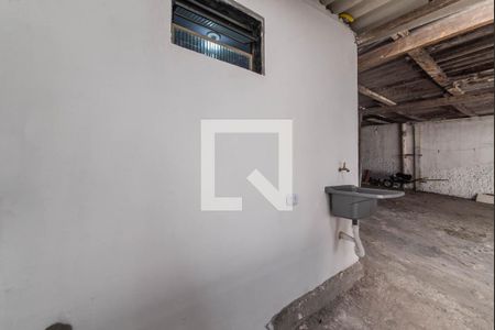 Casa para alugar com 40m², 1 quarto e sem vaga Casa para alugar com 40m², 1 quarto e sem vagaLavanderia
