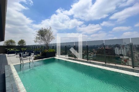 Studio para alugar com 30m², 1 quarto e 1 vagaPiscina