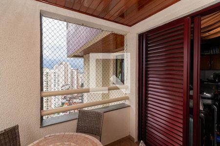 Apartamento à venda com 256m², 4 quartos e 6 vagasVaranda da Suíte 4