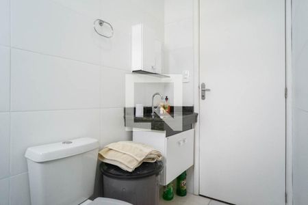 Banheiro  de apartamento à venda com 2 quartos, 45m² em Vila Rio Branco, São Paulo