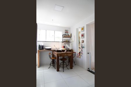 Casa de condomínio à venda com 270m², 3 quartos e 1 vagaCozinha