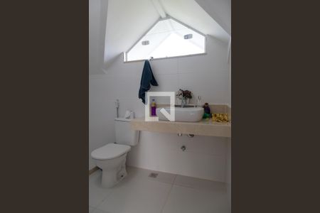 Casa de condomínio à venda com 270m², 3 quartos e 1 vagaBanheiro do Quarto 4