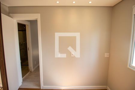 Quarto 1 de apartamento para alugar com 2 quartos, 40m² em Jardim Nossa Senhora do Carmo, São Paulo