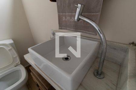 Casa à venda com 250m², 1 quarto e sem vagaBanheiro de Serviço