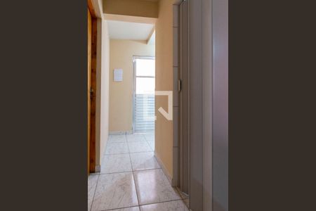 Acesso Banheiro de apartamento para alugar com 1 quarto, 31m² em Jardim Itapemirim, São Paulo