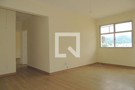Apartamento à venda com 70m², 2 quartos e 1 vagaSala