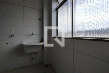 Apartamento à venda com 70m², 2 quartos e 1 vagaÁrea de Serviço