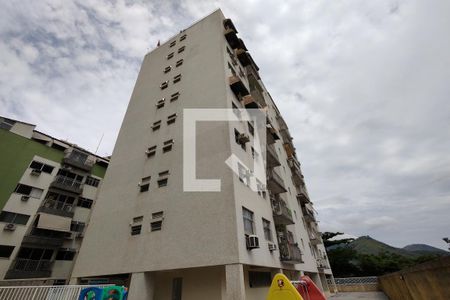 Apartamento à venda com 70m², 2 quartos e 1 vagaFachada do bloco