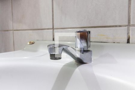 Casa à venda com 120m², 3 quartos e 2 vagasBanheiro - torneira