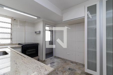 Apartamento à venda com 285m², 4 quartos e 2 vagasCozinha