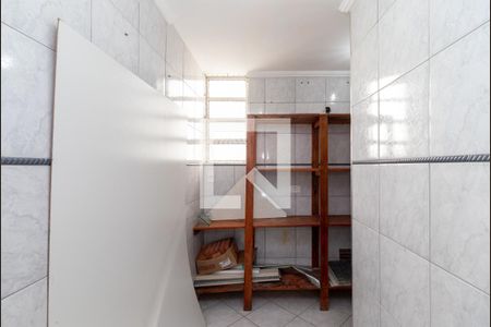 Apartamento à venda com 285m², 4 quartos e 2 vagasQuarto e Banheiro de Serviço