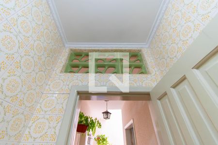 Banheiro de Serviço de casa para alugar com 3 quartos, 110m² em Vila Paulo Silas, São Paulo
