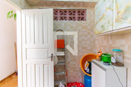 Área de Serviço de casa para alugar com 3 quartos, 110m² em Vila Paulo Silas, São Paulo