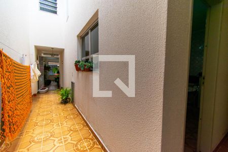 Quintal de casa para alugar com 3 quartos, 110m² em Vila Paulo Silas, São Paulo