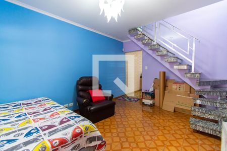Casa para alugar com 3 quartos, 110m² em Vila Paulo Silas, São Paulo