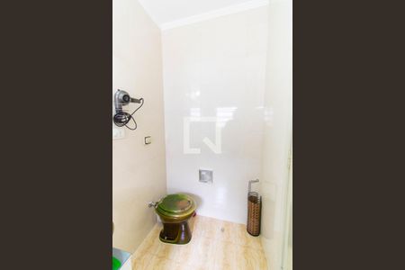 Banheiro da Suíte de casa para alugar com 3 quartos, 110m² em Vila Paulo Silas, São Paulo