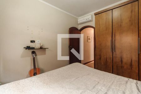 Casa à venda com 240m², 3 quartos e 2 vagasQuarto 3