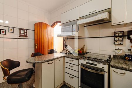 Casa à venda com 240m², 3 quartos e 2 vagasCozinha
