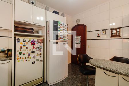 Casa à venda com 240m², 3 quartos e 2 vagasCozinha