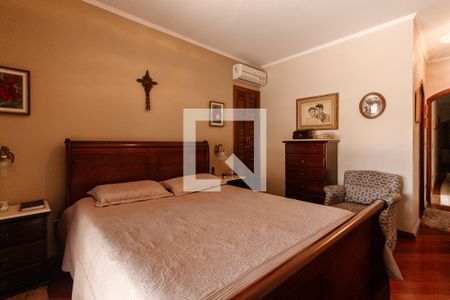 Casa à venda com 240m², 3 quartos e 2 vagasQuarto 1