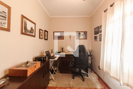 Casa à venda com 240m², 3 quartos e 2 vagasQuarto 2