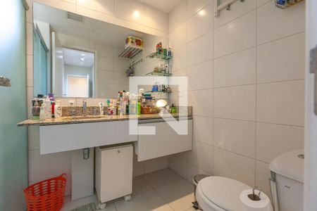 Apartamento à venda com 168m², 4 quartos e 2 vagasBanheiro do Quarto 3