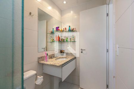 Apartamento à venda com 168m², 4 quartos e 2 vagasBanheiro do Quarto 2