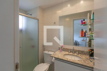 Apartamento à venda com 168m², 4 quartos e 2 vagasBanheiro do Quarto 2