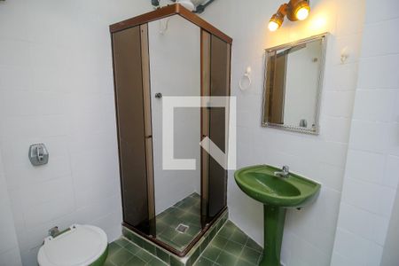 Banheiro  de kitnet/studio à venda com 1 quarto, 44m² em Urca, Rio de Janeiro