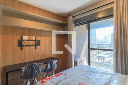 Sala/Quarto de kitnet/studio para alugar com 1 quarto, 28m² em Jardim das Acácias, São Paulo