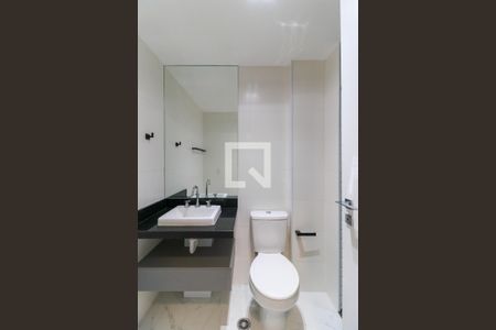 Studio para alugar com 28m², 1 quarto e sem vaga Studio para alugar com 28m², 1 quarto e sem vagaBanheiro
