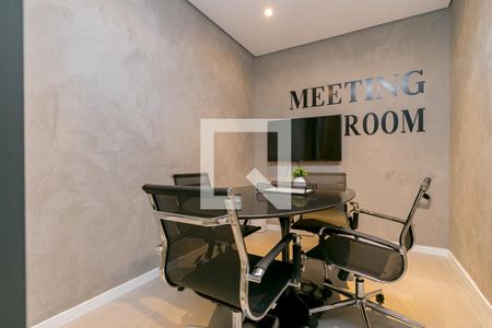 Studio para alugar com 27m², 1 quarto e sem vaga Studio para alugar com 27m², 1 quarto e sem vagaSala de Reunião