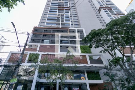 Studio para alugar com 27m², 1 quarto e sem vaga Studio para alugar com 27m², 1 quarto e sem vagaFachada