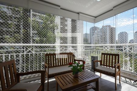 Apartamento para alugar com 87m², 2 quartos e 1 vagaVaranda